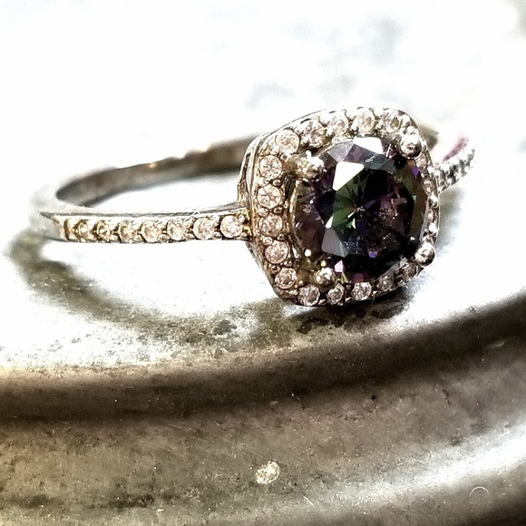 925 Mystic Quartz & White Sapphire Halo Style Ring - Picture 3 of 4